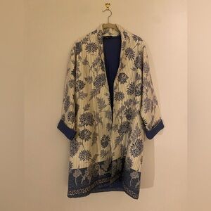 Only worn twice. Mint condition.